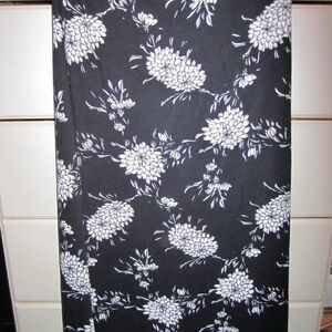 loveappella black & white floral maxi skirt